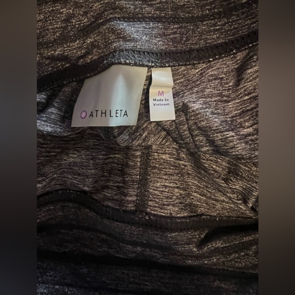 Cropped leggings - Athleta - size medium - Picture 2 of 3